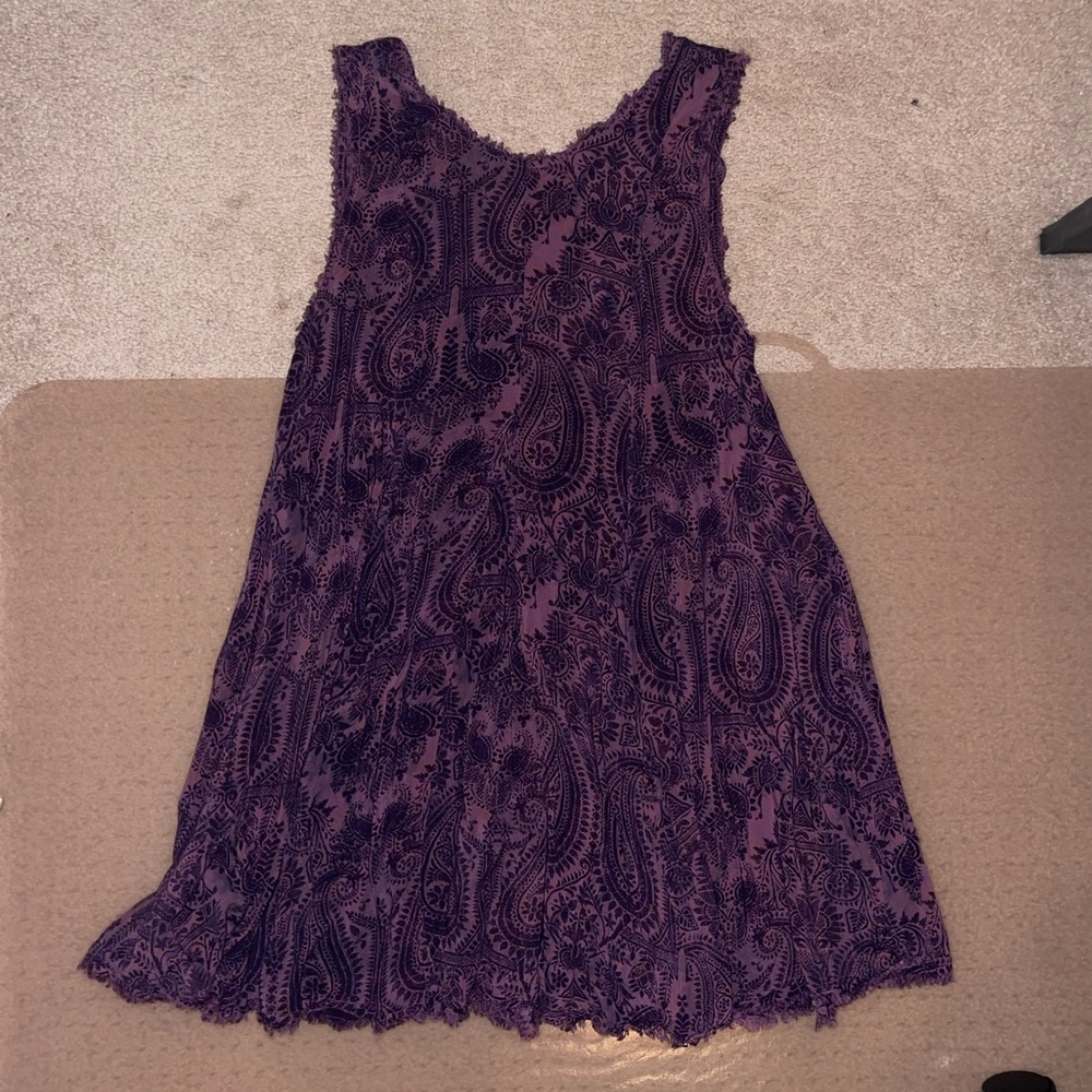 Short flowy dress